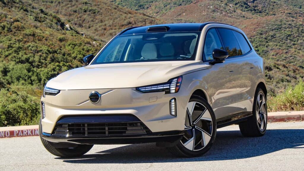 2026 Volvo EX90 Review